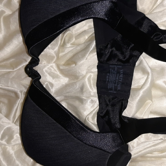 VANITY FAIR 40DD BLACK BRA - Picture 8 of 9